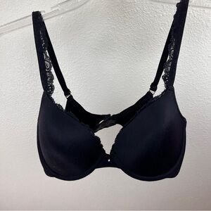 SOMA Embraceable Push-Up Bra. Size 36B. Lace Trim. Rhinestone embellishment